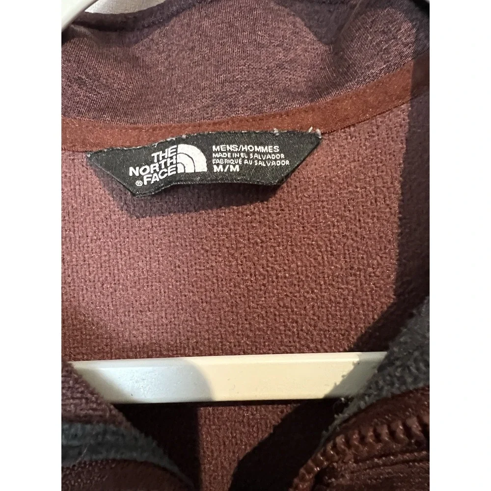 The North Face apex zip